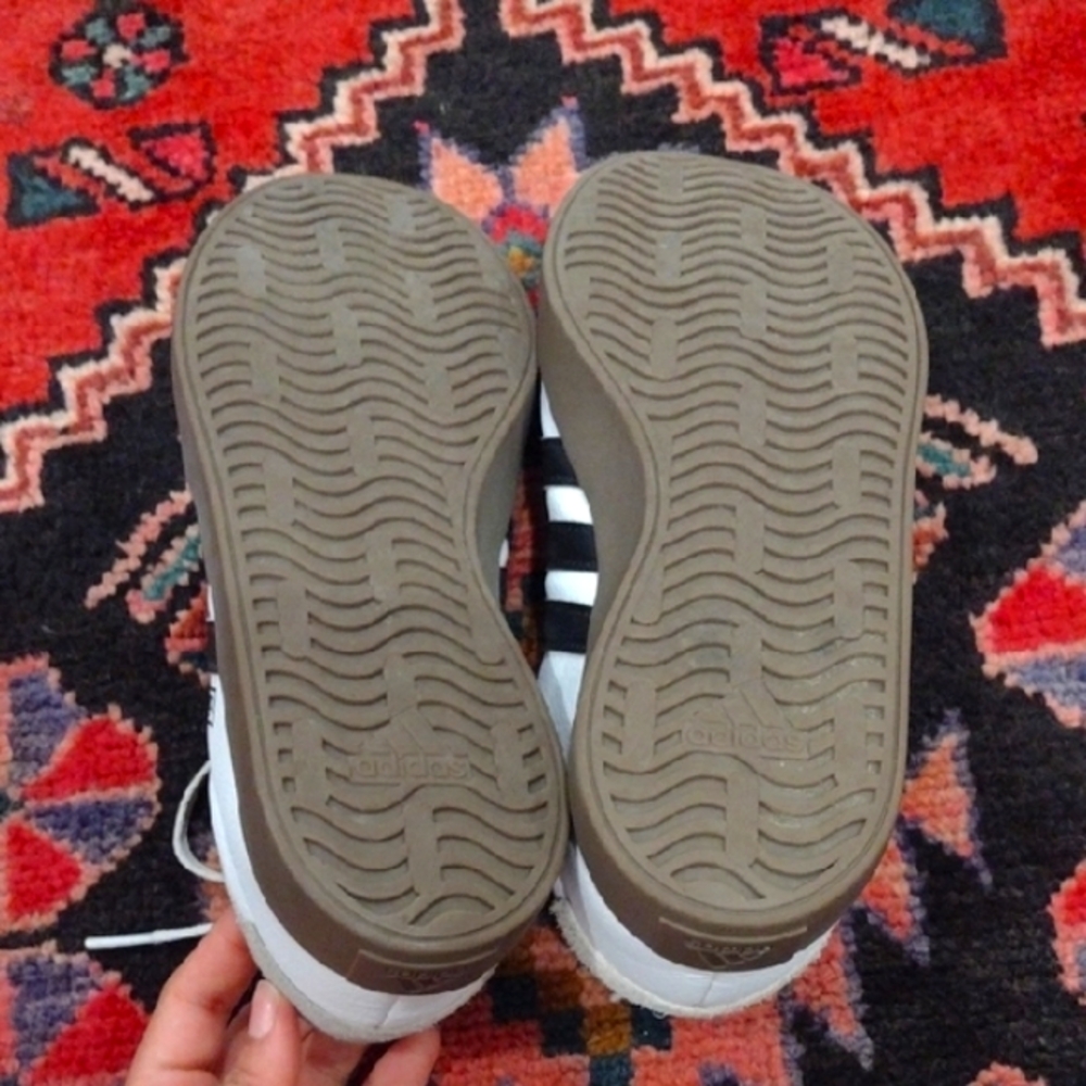 Adidas Women’s VL Court 3.0 Sneaker - Picture 5 of 5